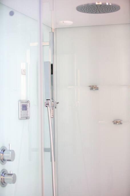 Ni President Suite, Demani President Suites ซิเตีย ภายนอก รูปภาพ